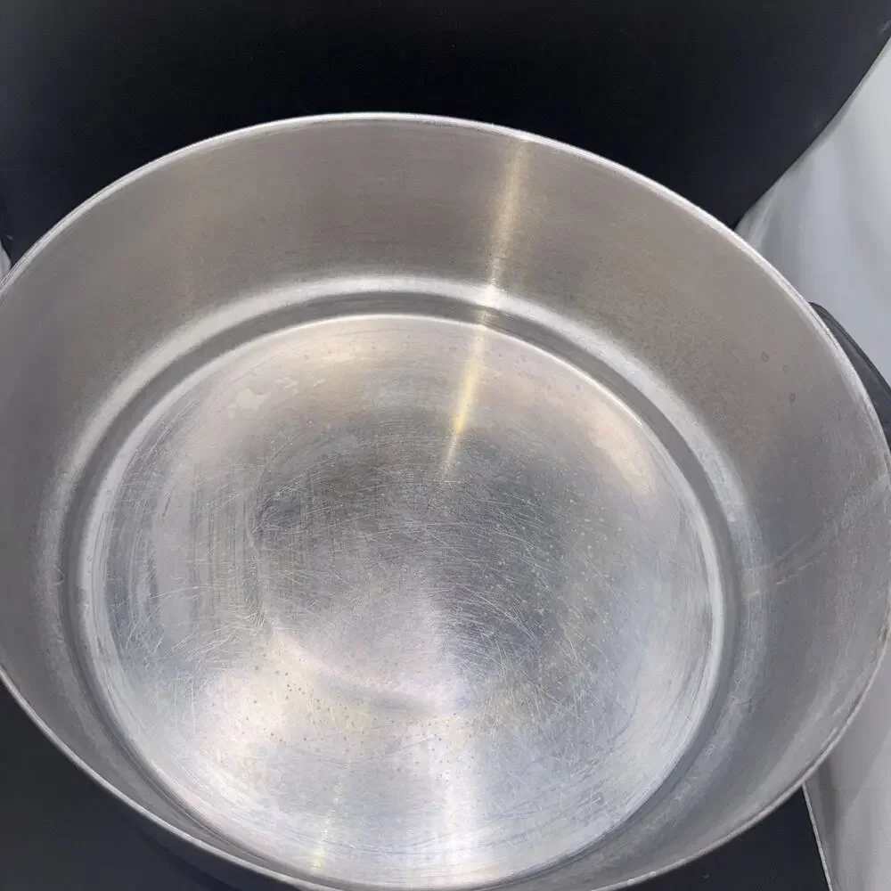 Vintage Rena Ware 4 Qt 3-Ply 18-8 Stainless Steel Dutch Oven Pot w Lid USA